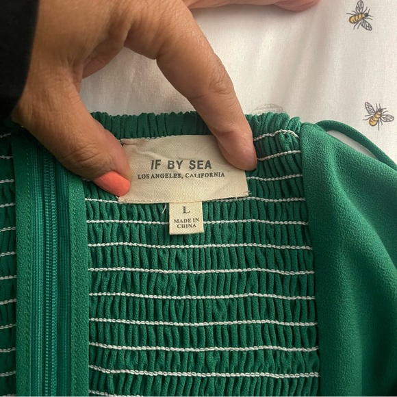 Green Deep V Neck Mini Dress - Picture 3 of 3